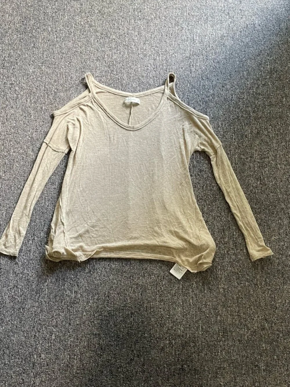 Long Sleeved Top  Abercrombie & Fitch Tan Cold Shoulder women's  XS